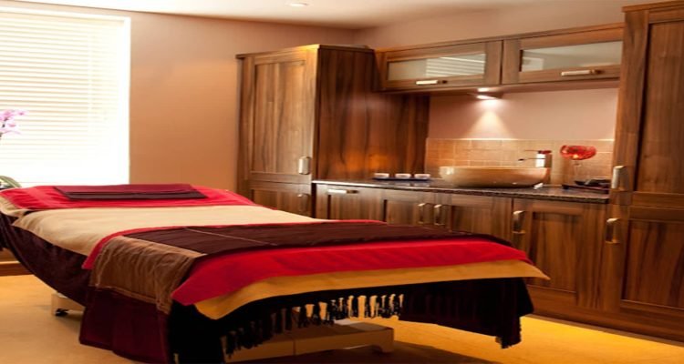 Coolgan bergine banner