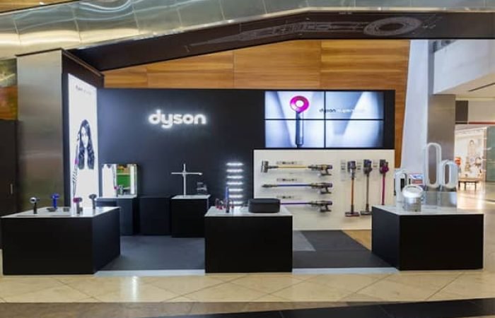 Dyson 1