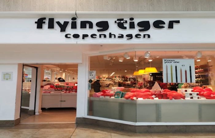 Flying Tiger banner