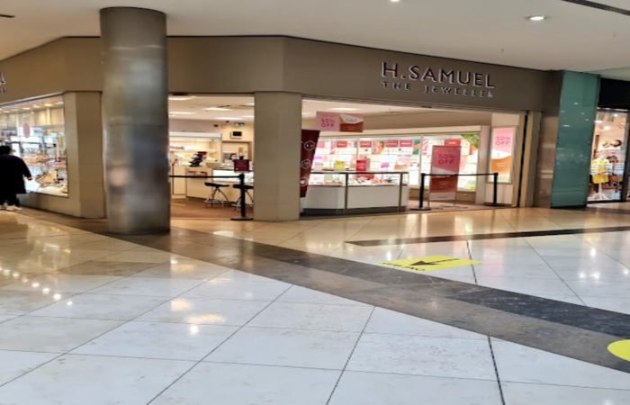 H samuel banner