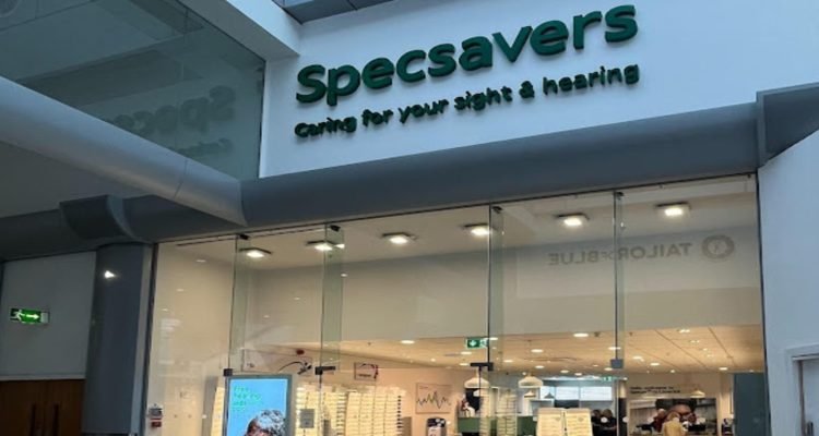 Specsavers banner