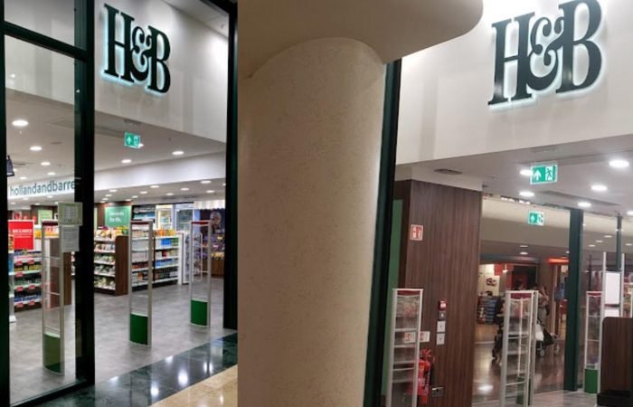 holland-barrett-banner