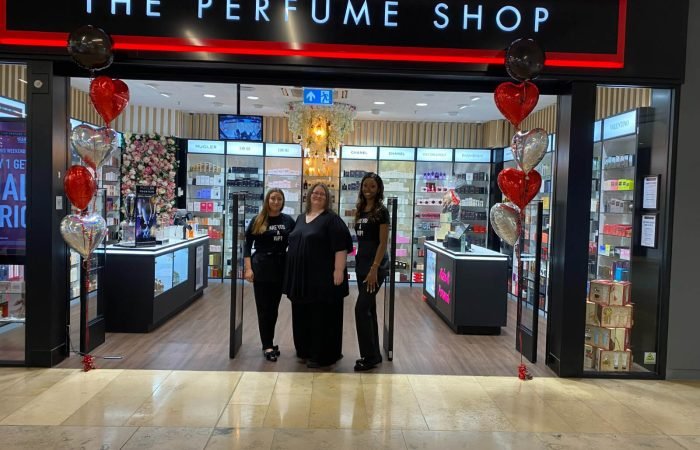the perfume shop outer